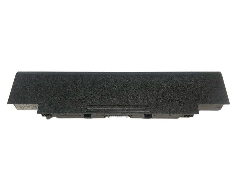 New Genuine Laptop Battery Pack for Dell Inspiron 13R 3010 N3010 N3110 13RD 14R 4010 N4010 N4010D N4010R N4050 N4110 N4110 14RD 15 3520 15R 5010 N5010 N5010D N5010R N5030 N5030D N5030R N5040 N5050 N5110 15RD 17R N7010 N7010D N7010R N7110 N4010 N4110 M411R M501 M501D M501R M5010 M5010D M5010R M5030 M5030D M5030R M5110 M511R J1KND