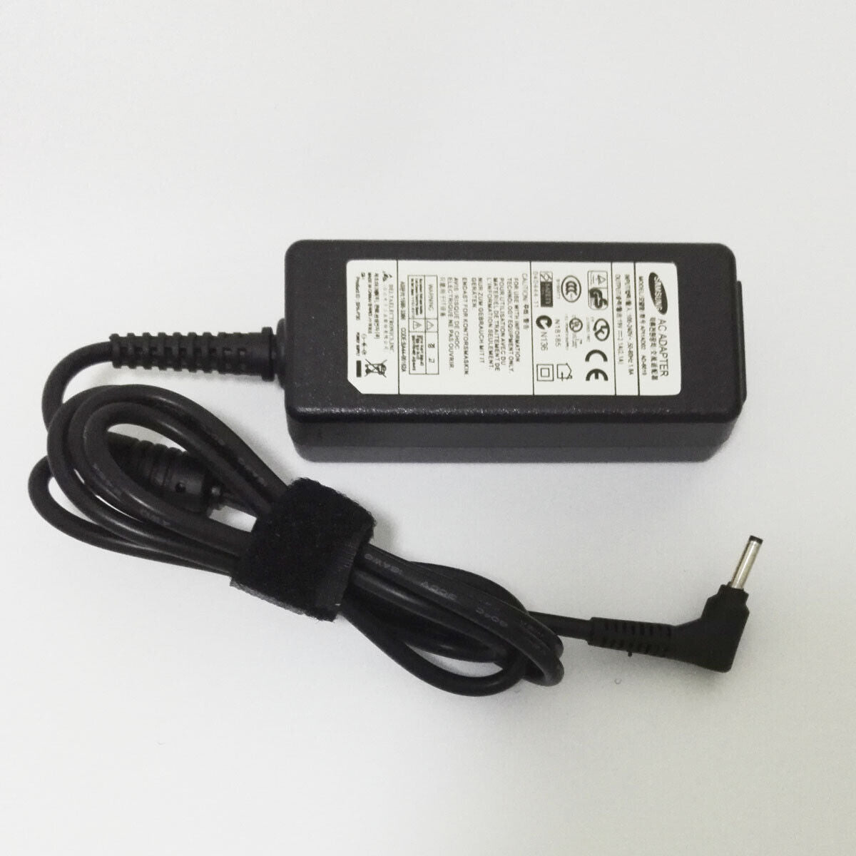 Samsung BA44-00278A AC Adapter NP530U3C NT530U3C ATIV Book 9 NP900X3A