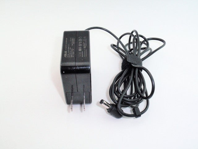 ASUS W15-045N2A Used AC Adapter X555UA X555UJ X555LA X555LB X551MA